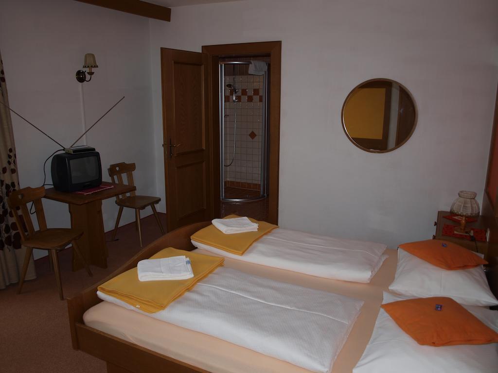 Sportgasthof Lipp Lederwinkel Habitación foto